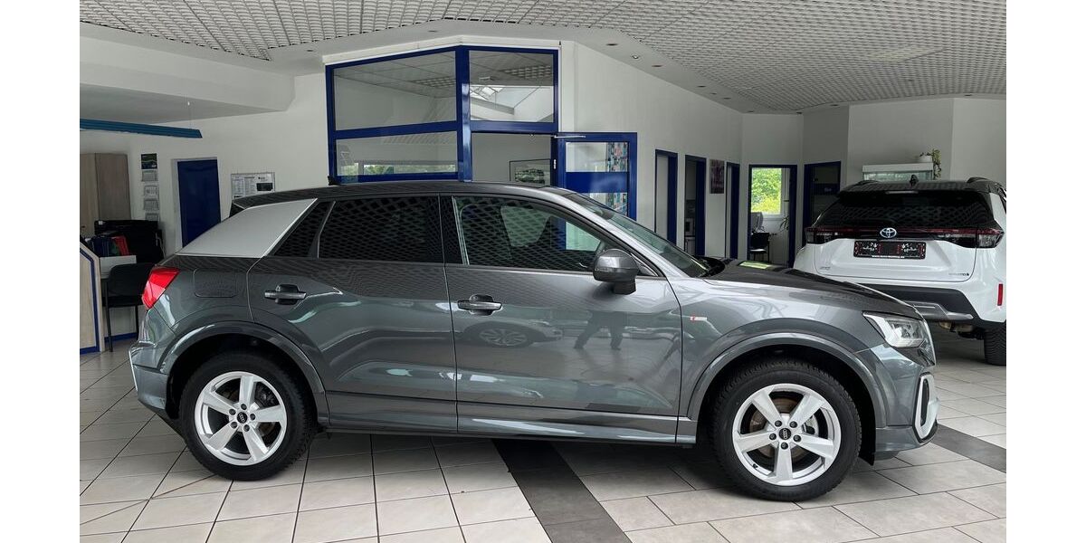Audi Q2 21.375 km 25.490 &euro; Bergen 18528