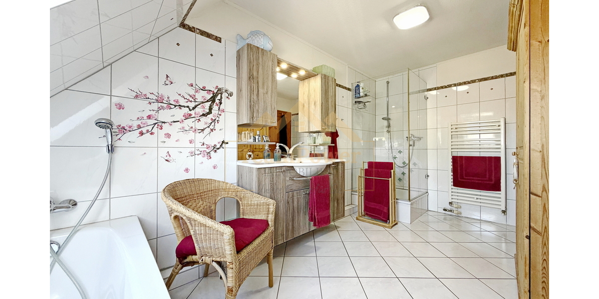 Familienglück zum bezahlbaren Preis! - Doppelhaushälfte Wiemersdorf | Angebot:26943660