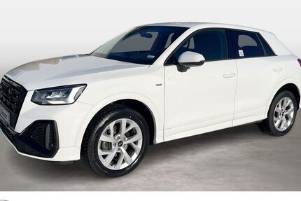 Audi Q2 38.480 km 23.650 &euro; Bernsdorf 09337