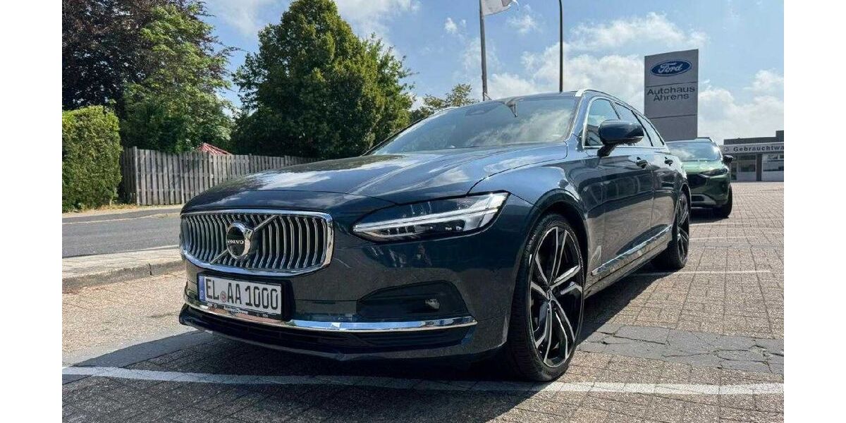 Volvo V90 3.000 km 52.290 &euro; Papenburg 26871