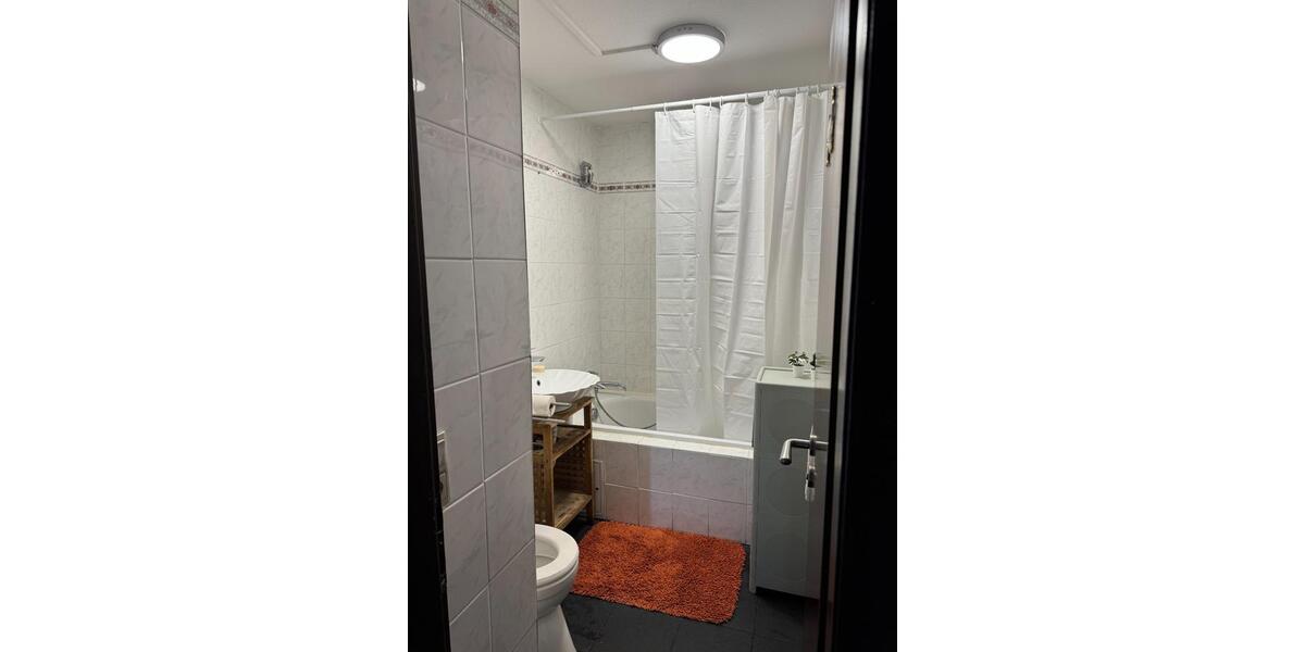 Etagenwohnung Sankt Augustin - 3 Zimmer, 17 m&sup2;, 450&euro; | Angebot:24963289