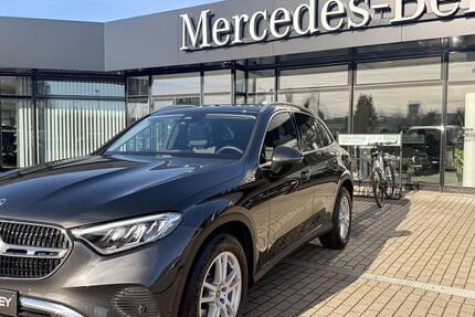 Mercedes-Benz GLC 220 8.850 km 58.660 € Magdeburg 39120