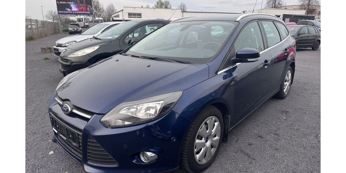 Ford Focus 198.000 km 2.850 &euro; Salzgitter 38229
