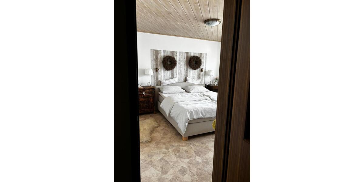 Einfamilienhaus Borna - 5 Zimmer, 175 m&sup2;, 290.000&euro; | Angebot:26197237