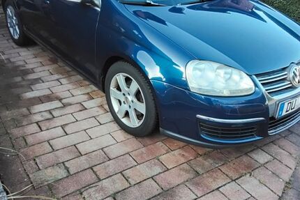 VW Jetta 201.000 km 2.300 &euro; Duisburg 47055