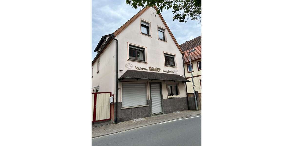 Einfamilienhaus Lauda-Königshofen / Gerlachsheim Gerlachsheim - 8 Zimmer, 200 m&sup2;, 275.000&euro; | Angebot:26613348
