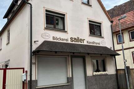 Haus Lauda-Königshofen / Gerlachsheim Gerlachsheim - 8 Zimmer, 200 m&sup2;, 275.000&euro; | Angebot:26613348