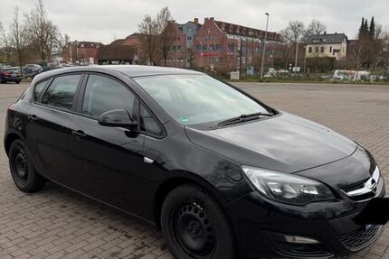 Opel Astra 107.000 km 5.999 &euro; Trittau 22946