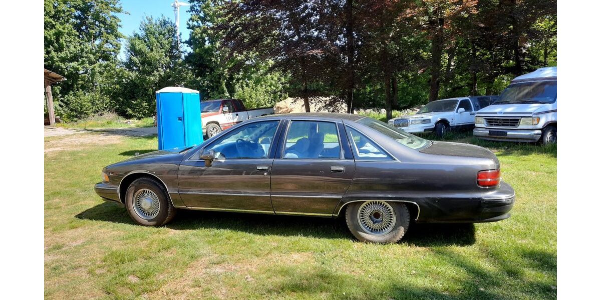 Chevrolet Caprice 262.000 km 4.150 &euro; peheim 49696