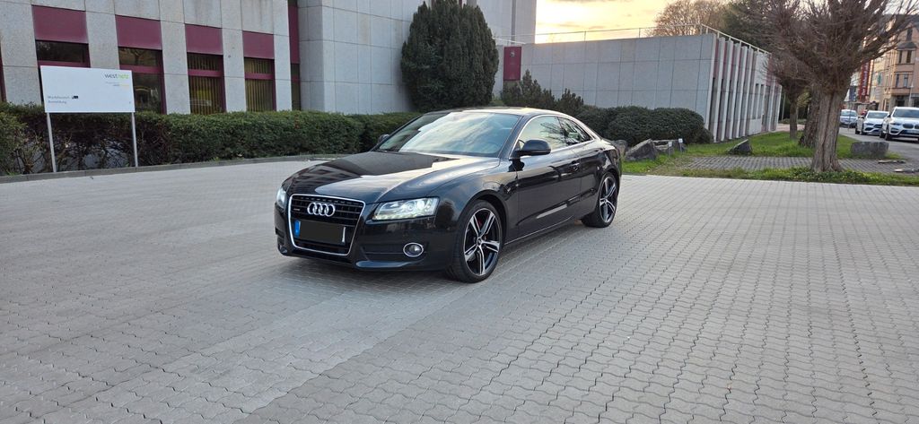 Audi A5 196.000 km 9.200 &euro; Siegen 57072