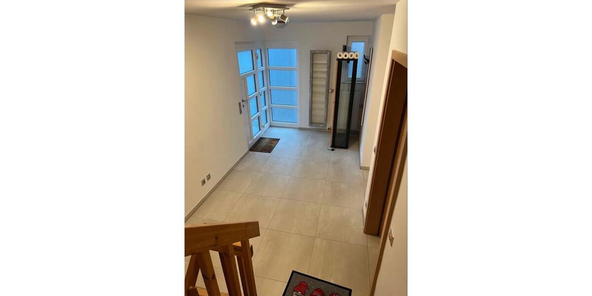 Einfamilienhaus Schleiden - 4 Zimmer, 129 m&sup2;, 1.350&euro; | Angebot:24806025