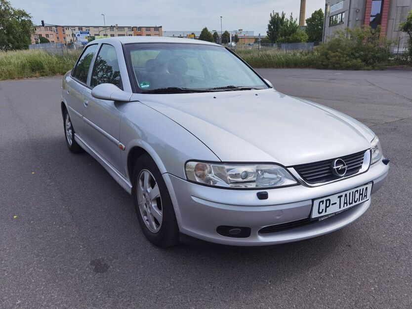 Opel Vectra 117.800 km 2.490 € Taucha 04425