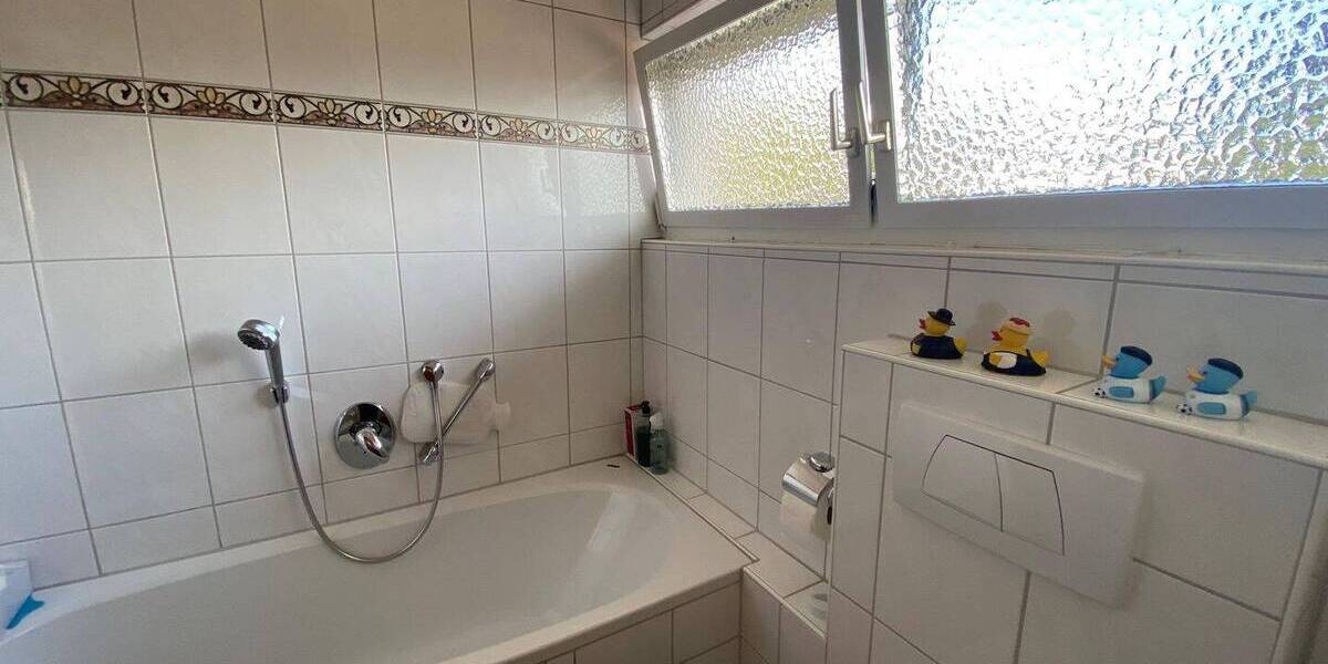 Einfamilienhaus Oberkirch - 6 Zimmer, 143 m&sup2;, 449.000&euro; | Angebot:25703697