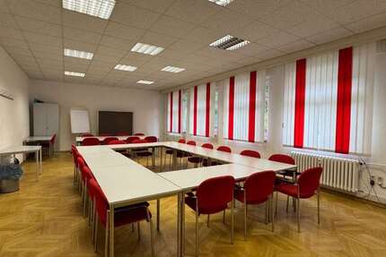 Gewerbeobjekt Zwickau Zwickau-Nord - 107&euro; | Angebot:26012758