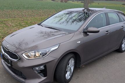 Kia ceed / Ceed 99.000 km 10.000 &euro; Gründau 63584