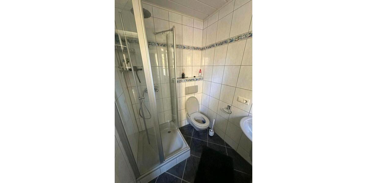Etagenwohnung Landau an der Isar - 3 Zimmer, 110 m&sup2;, 850&euro; | Angebot:26375346