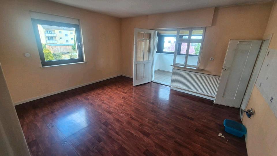 Etagenwohnung Petersberg - 3 Zimmer, 92 m&sup2;, 900&euro; | Angebot:26374977