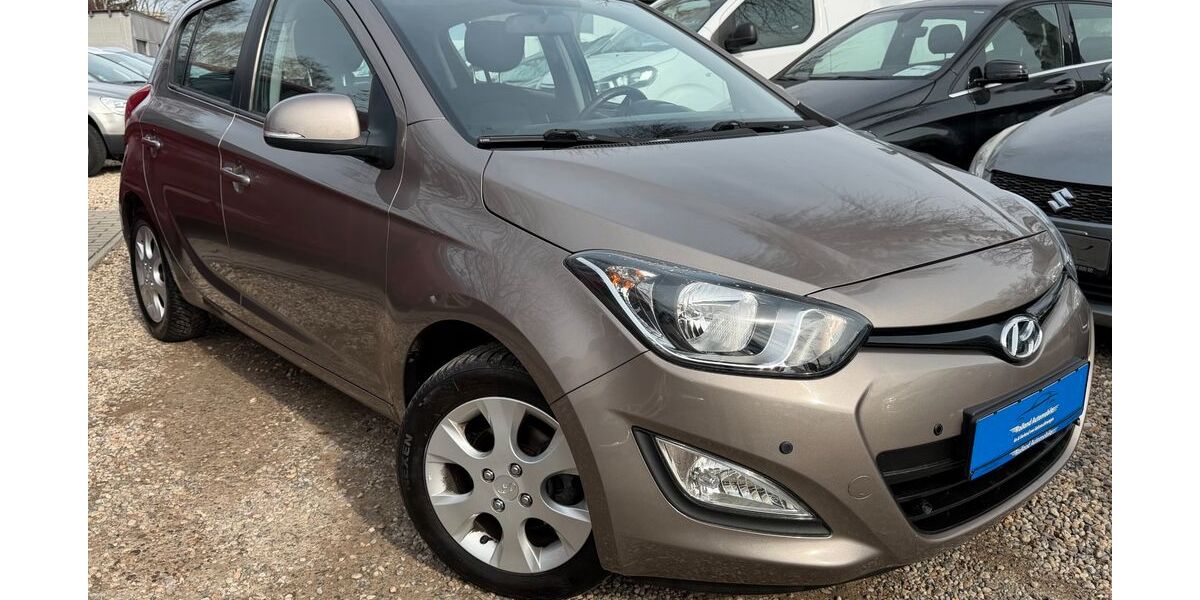 Hyundai i20 87.752 km 7.990 &euro; Berlin 13089