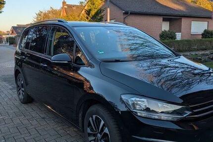 VW Touran 121.200 km 13.800 &euro; Ahlerstedt 21702