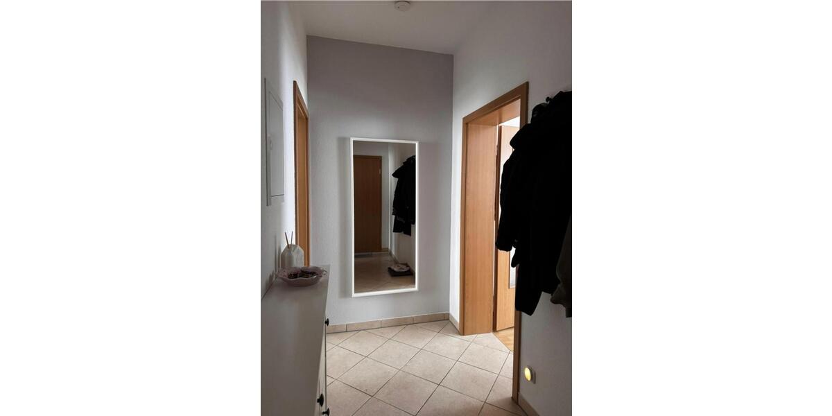 Etagenwohnung Erfurt Johannesplatz - 1 Zimmer, 35 m&sup2;, 415&euro; | Angebot:25537833