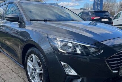 Ford Focus 163.000 km 9.680 &euro; Zeven 27404