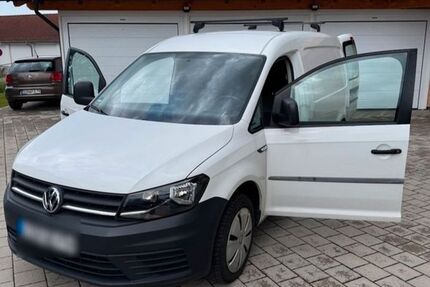 VW Caddy Maxi 95.500 km 12.900 &euro; München 81671