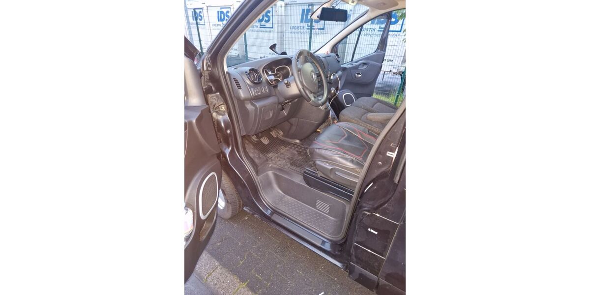 Opel Vivaro 282.000 km 15.500 &euro; Viersen 41748