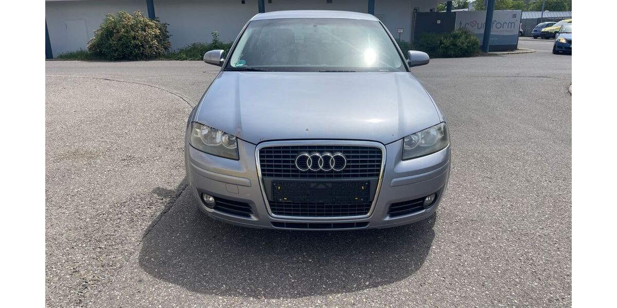 Audi A3 178.000 km 700 &euro; Trossingen 78647
