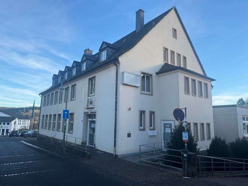 Büro in Daun 2.000 € 200 m²