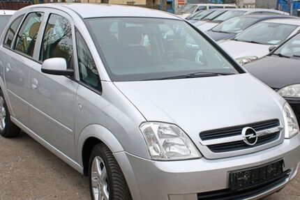 Opel Meriva 144.500 km 2.499 &euro; Berlin 13057