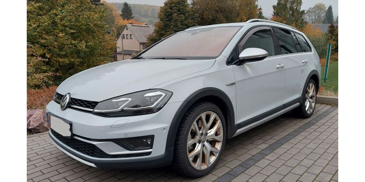 VW Golf 85.000 km 21.000 &euro; Sehmatal-Neudorf 09465