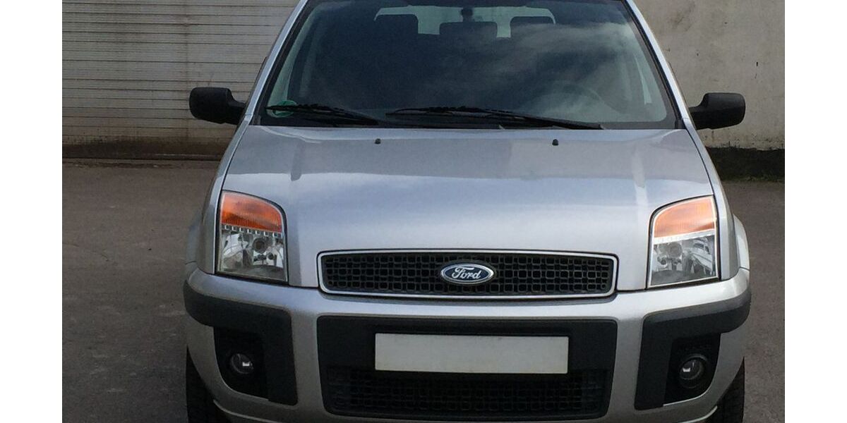 Ford Fusion 153.000 km 2.750 &euro; Neumünster 24537