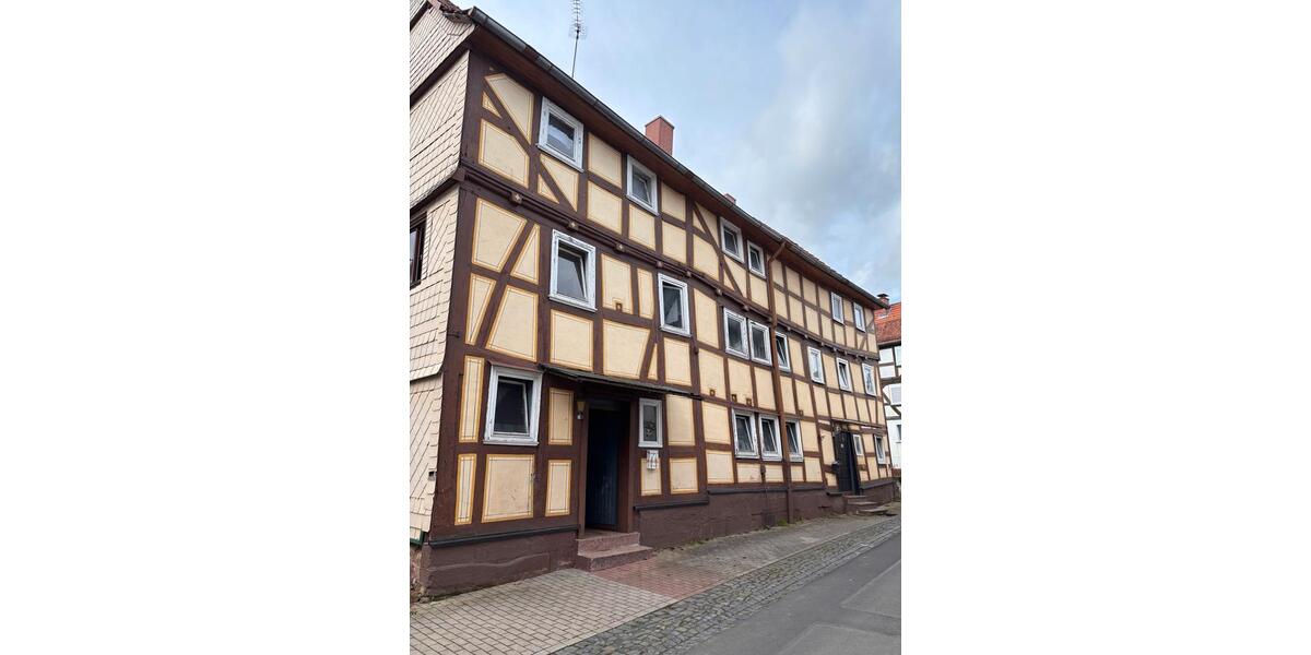 Doppelhaushälfte Rauschenberg - 5 Zimmer, 150 m&sup2;, 55.000&euro; | Angebot:26994055