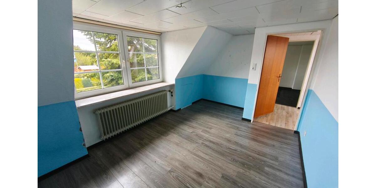 Doppelhaushälfte Nordenham - 6 Zimmer, 185 m&sup2;, 1.350&euro; | Angebot:26289314