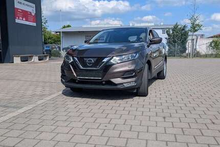 Nissan Qashqai 76.371 km 12.900 &euro; Kissing 86438