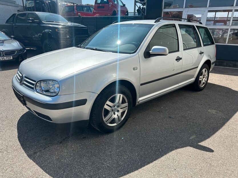 VW Golf 216.000 km 1.499 € Augsburg 86165