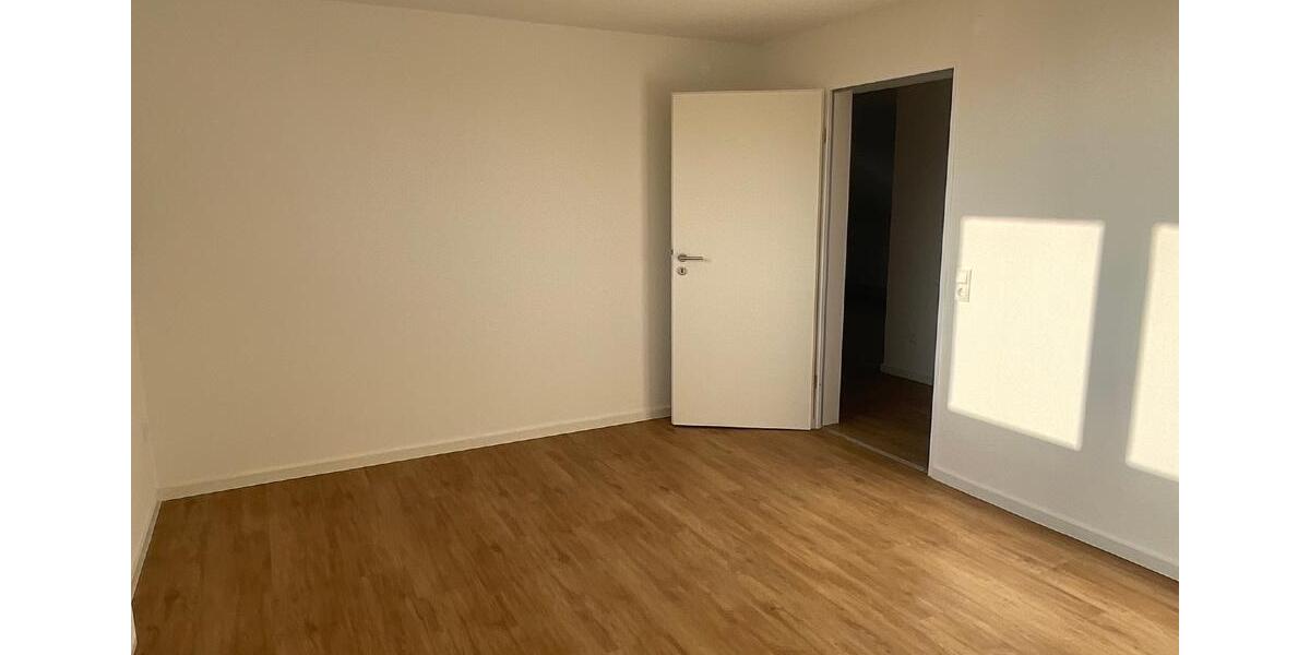 Dachgeschoßwohnung Oberteuringen - 3.5 Zimmer, 80 m&sup2;, 319.500&euro; | Angebot:27096389