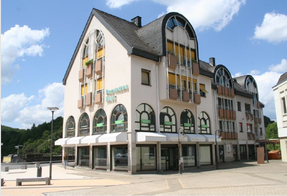 Einzelhandel in Idar-Oberstein 2.970 € 194.63 m²