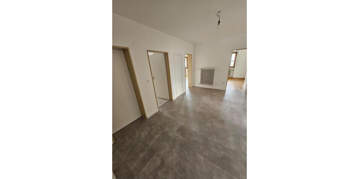 Etagenwohnung Irrel - 4 Zimmer, 110 m&sup2;, 1.200&euro; | Angebot:26237379