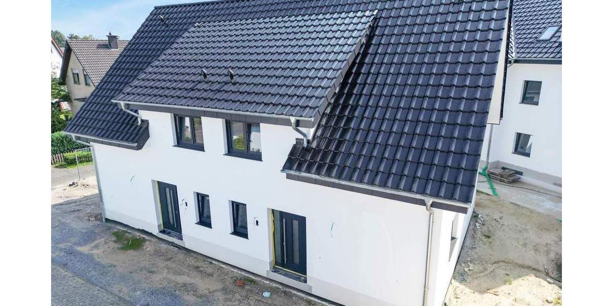 Doppelhaushälfte Schloß Holte-Stukenbrock Sende - 5 Zimmer, 136 m&sup2;, 476.000&euro; | Angebot:25067453