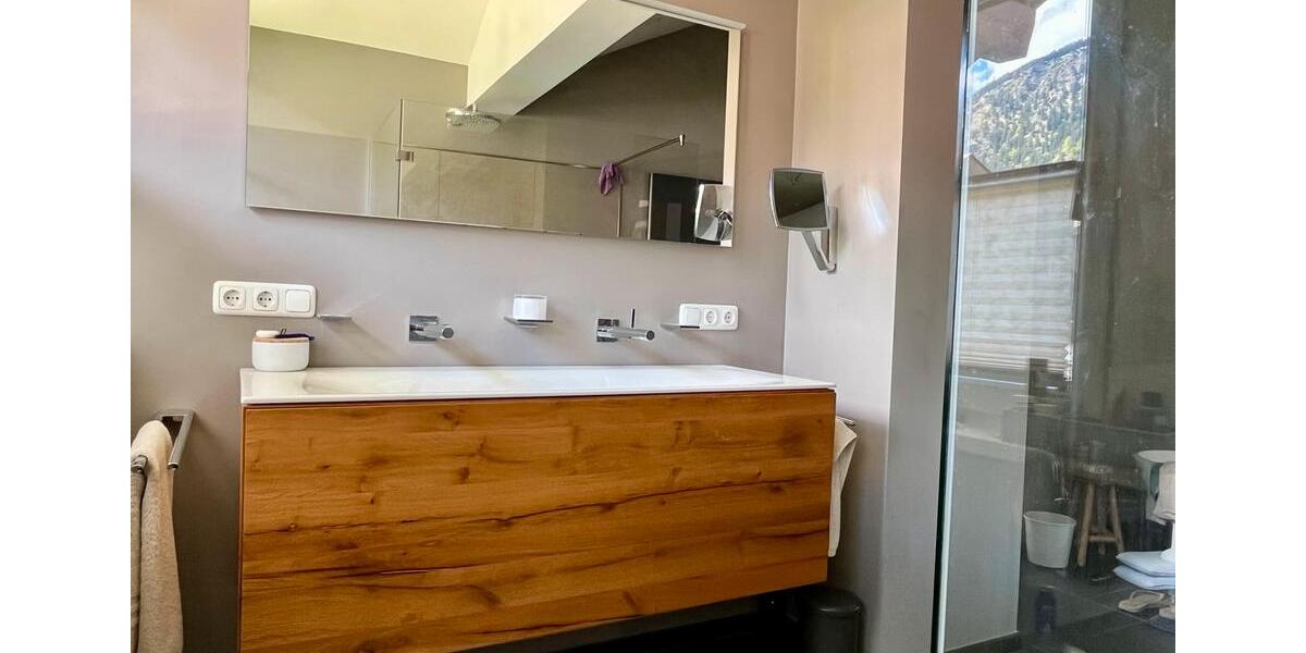 Einfamilienhaus Oberstdorf - 8 Zimmer, 225 m&sup2;, 1.750.000&euro; | Angebot:26612365