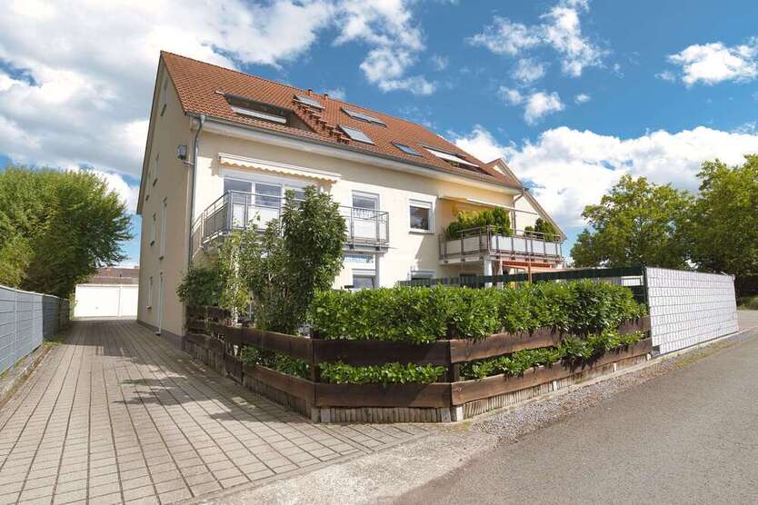 Wohnung zum Kaufen in Fußgönheim 275.000 € 83.68 m²