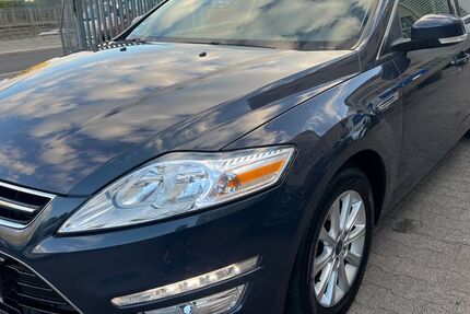 Ford Mondeo 94.000 km 8.990 € Berlin 13581