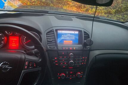 Opel Insignia 193.000 km 5.500 &euro; Neumünster 24534