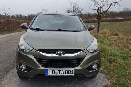 Hyundai TUCSON 283.000 km 7.200 &euro; Walldorf 69190