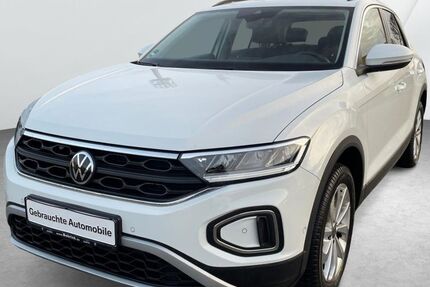 VW T-Roc 37.331 km 22.940 &euro; Bremerhaven 27572