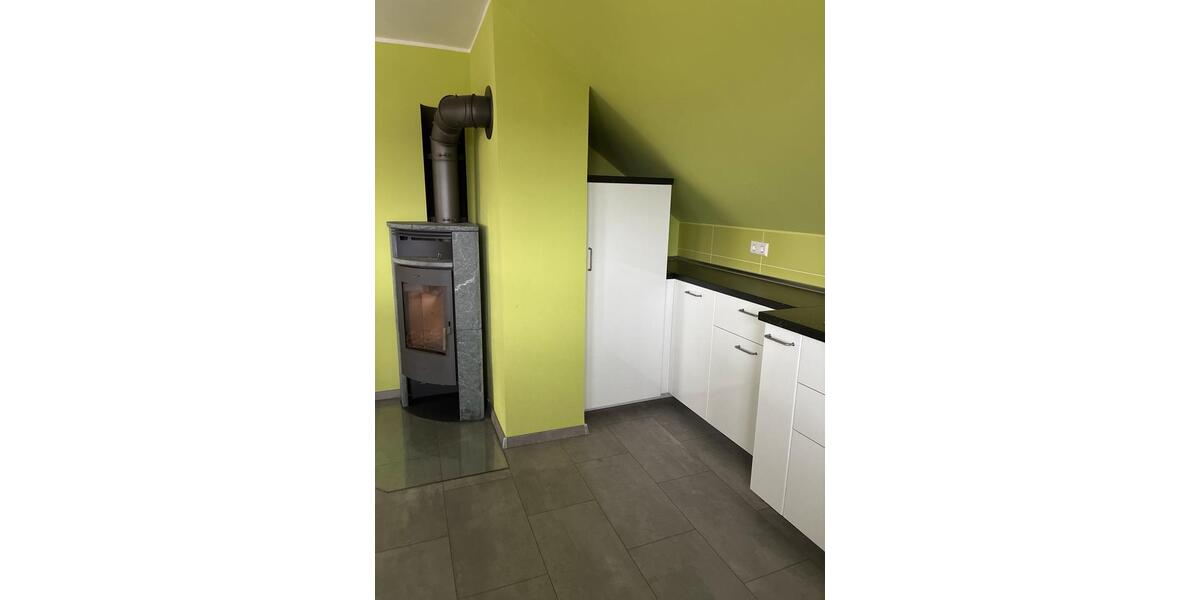 Dachgeschoßwohnung Wesseling - 3.5 Zimmer, 99 m&sup2;, 265.000&euro; | Angebot:24802168