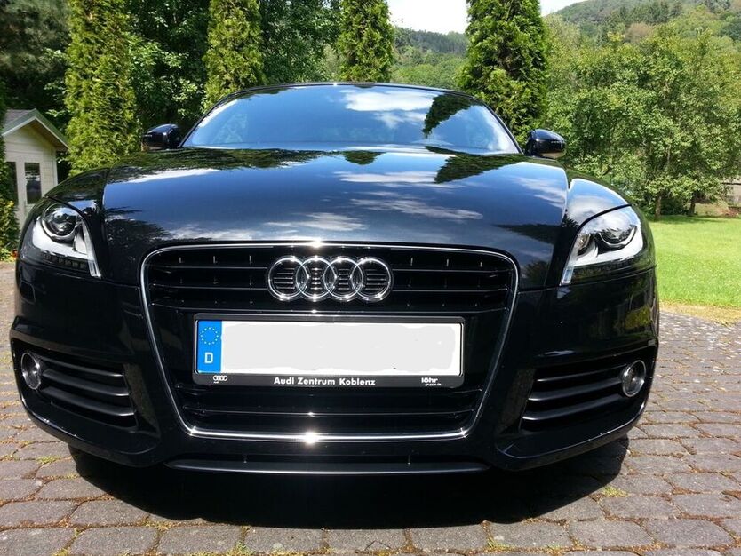 TT