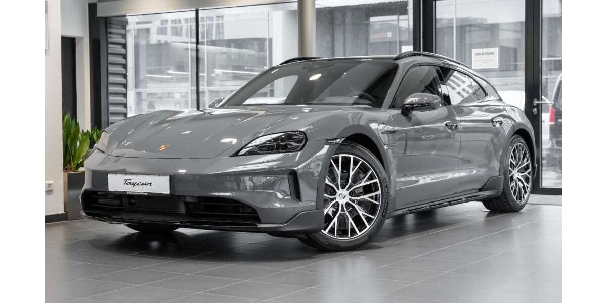 Porsche Taycan 7.900 km 125.480 € Böblingen 71034