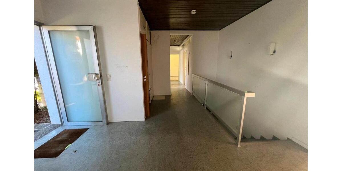 Bungalow Sankt Ingbert - 4 Zimmer, 135 m&sup2;, 260.000&euro; | Angebot:26393813